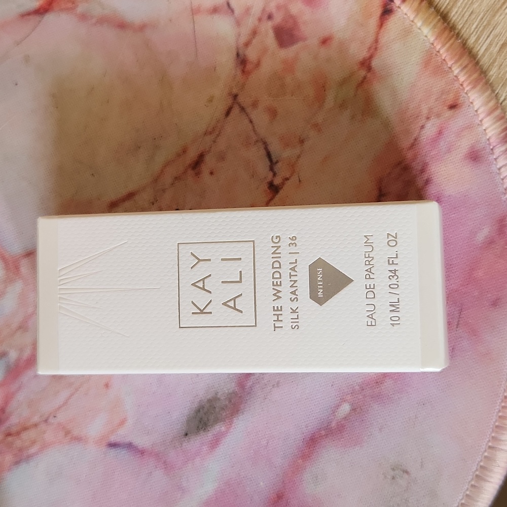 The wedding silk santal